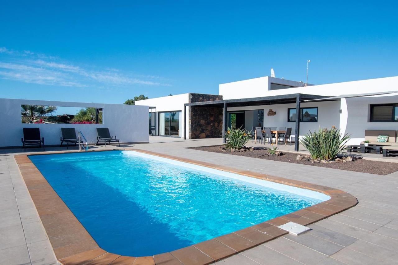 Heated & Shared Pool Villa Matriana 36A, North Shore Villas Lajares Eksteriør billede